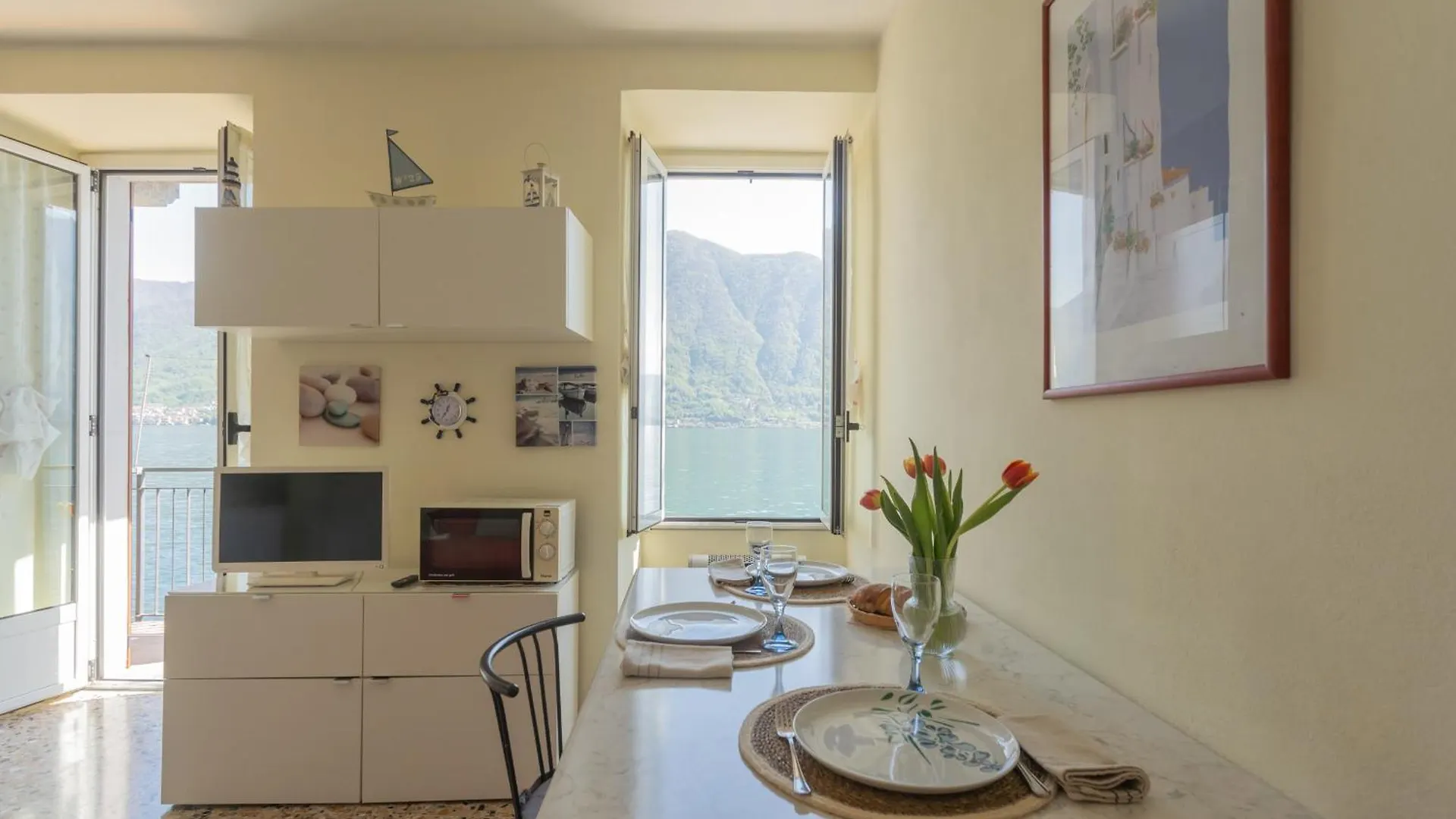 Il Timone By Rent All Como Colonno 0*,  Italien