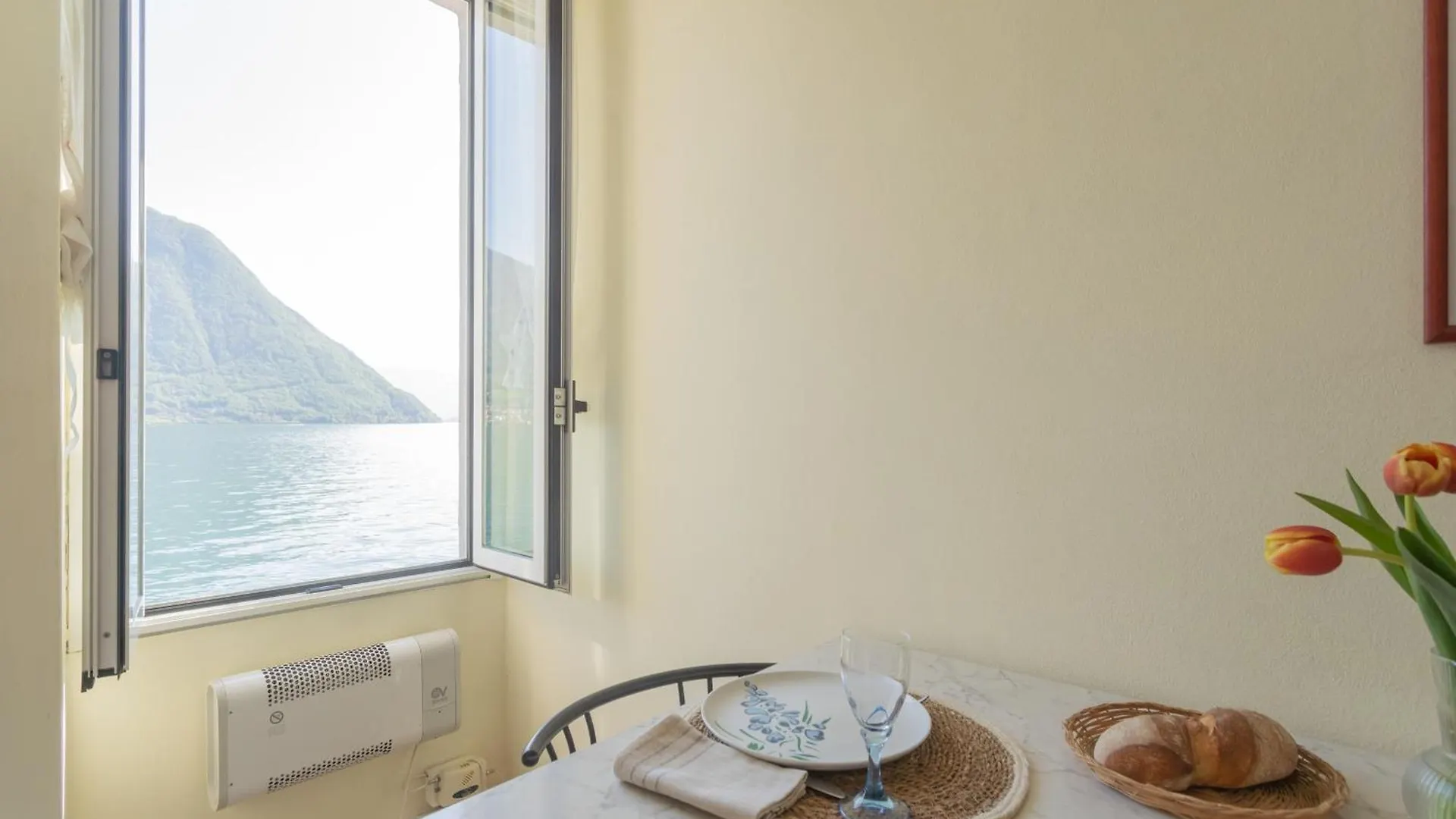 Lejlighed Il Timone By Rent All Como Colonno