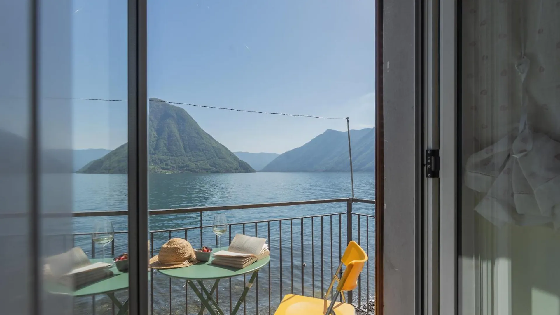 Il Timone By Rent All Como Colonno Italy